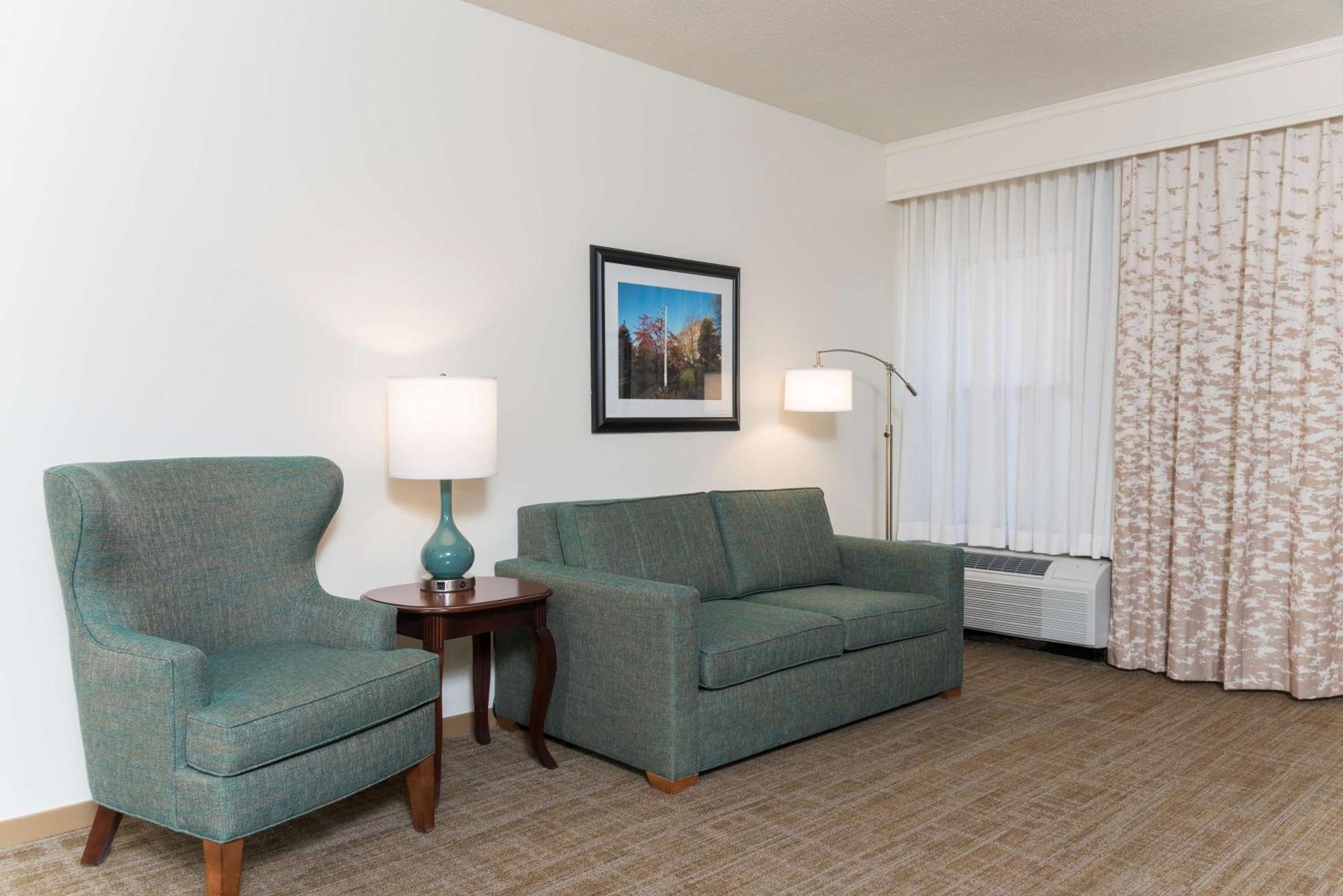 Hampton Inn East Lansing Exterior foto